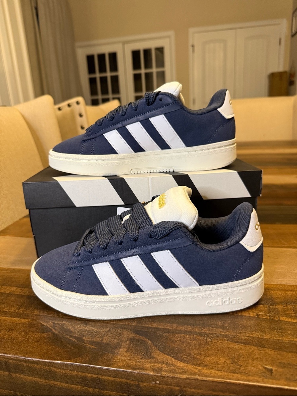 Adidas Grand Court Alpha 00s  Women’s Navy White Court-Style Sneakers, Size 7
